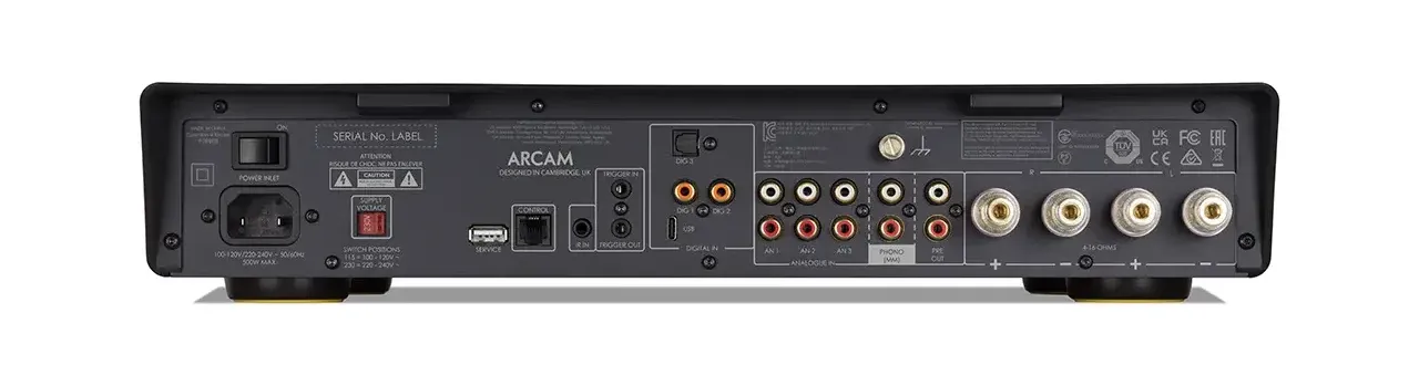 Arcam Radia A25 integrirani ojačevalnik