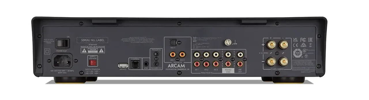 Arcam Radia A15 integrirani ojačevalnik